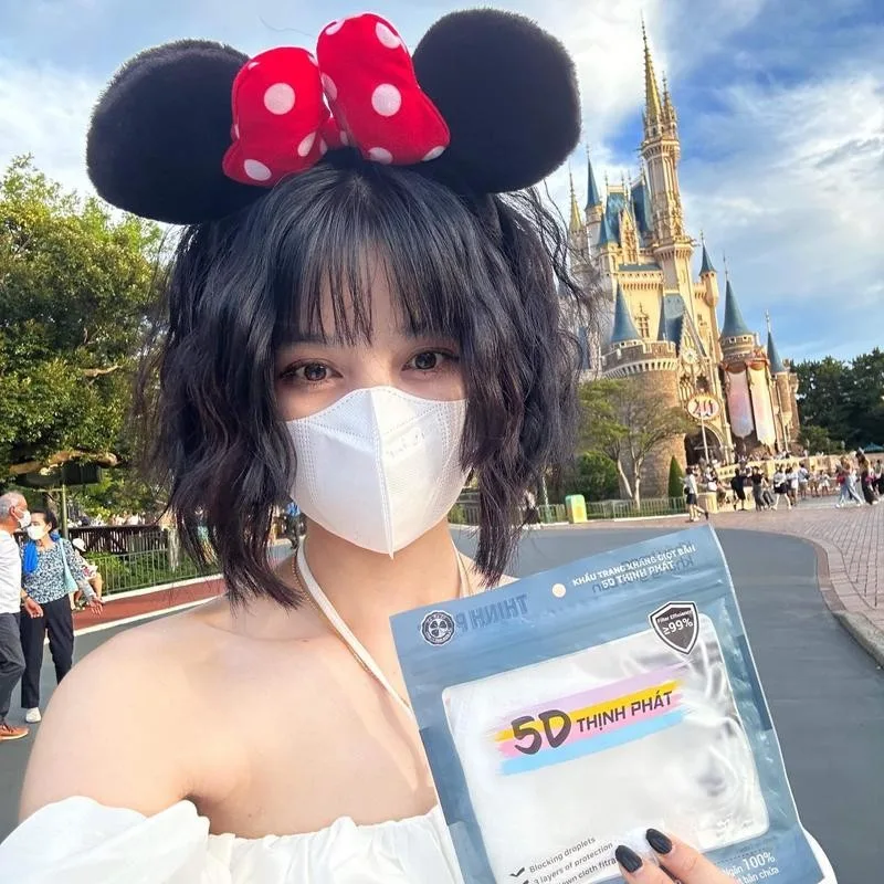 Khẩu trang 5D Thịnh Phát chính hãng mẫu mới, thiết kế ôm mặt, màu trắng