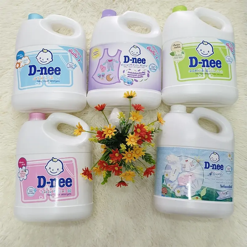 Chai nước giặt Dnee Thái Lan cho trẻ sơ sinh